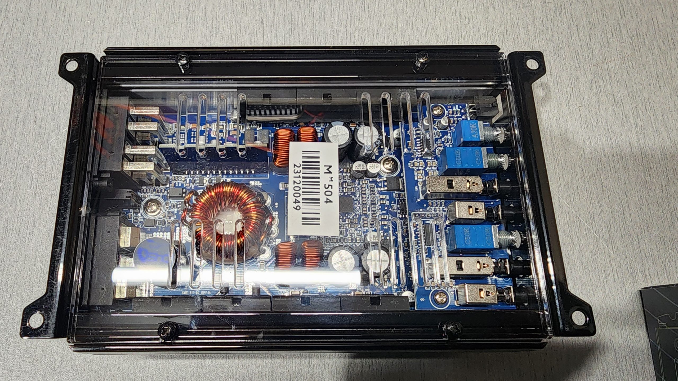 B-Stock JP MM504 4 channel in gloss black - Image 3