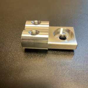 down4sound-alternator-distribution-lugs-dual